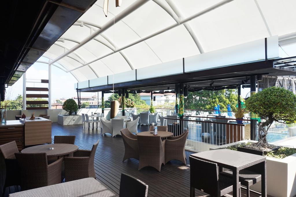 J4 Hotel Legian — о. Балі, Індонезія мініатюра 81