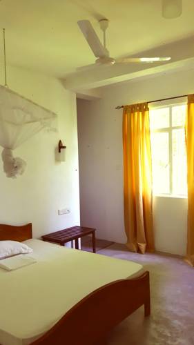 Holiday Inn Unawatuna — Унаватуна, Шрі Ланка мініатюра 30