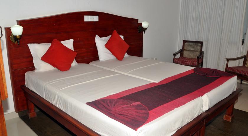 Lanka Super Corals Hotel — Хіккадува, Шрі Ланка мініатюра 16