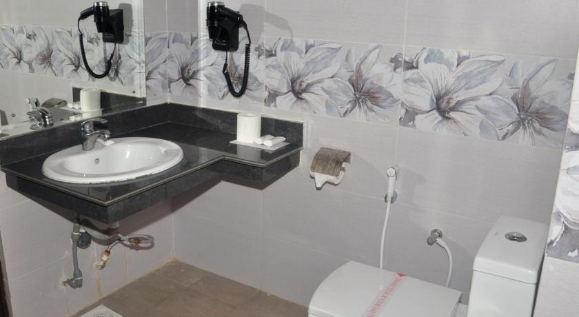 Lanka Super Corals Hotel — Хіккадува, Шрі Ланка мініатюра 21