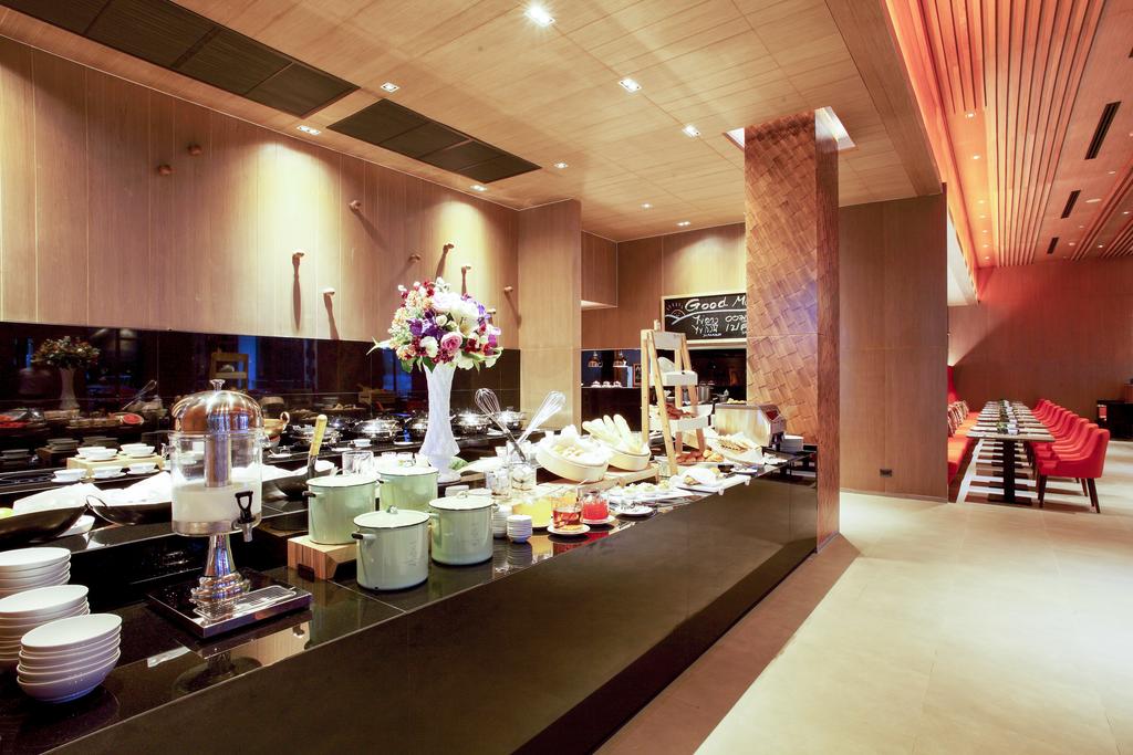 Centra by Centara Maris Resort Jomtien — Паттайя, Таїланд мініатюра 23