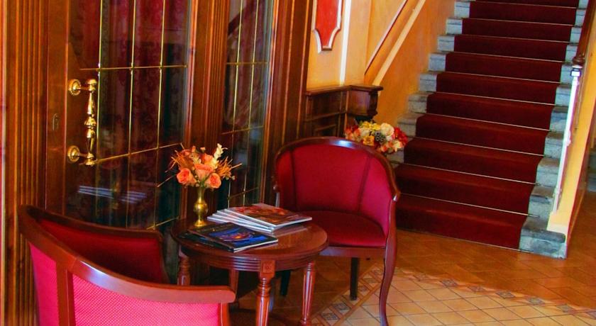 Beautiful Queen Hotel — Карлові Вари, Чехія мініатюра 11