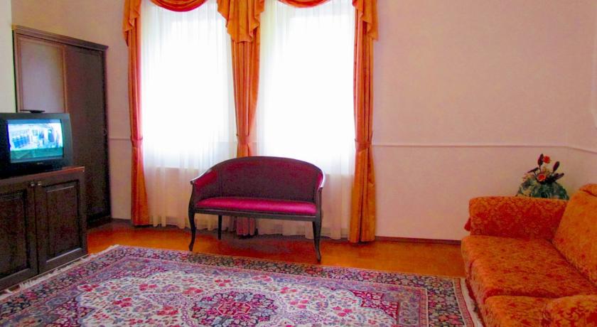 Beautiful Queen Hotel — Карлові Вари, Чехія мініатюра 20