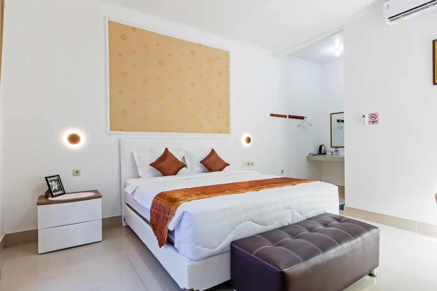 Kesari Glory Hotel — о. Нуса-Пеніда, Індонезія мініатюра 11