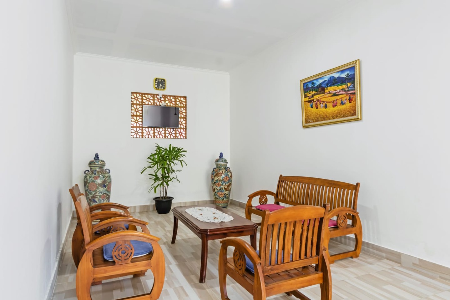 Kesari Glory Hotel — о. Нуса-Пеніда, Індонезія мініатюра 17