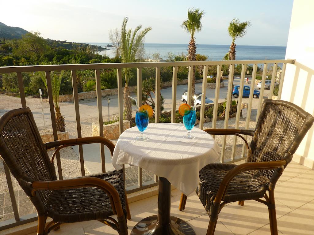 Aphrodite Beach Hotel — Пафос, Кіпр мініатюра 20