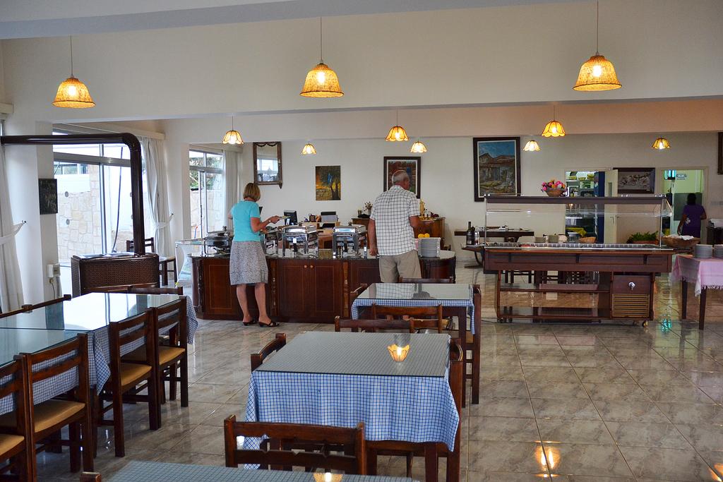 Aphrodite Beach Hotel — Пафос, Кіпр мініатюра 40