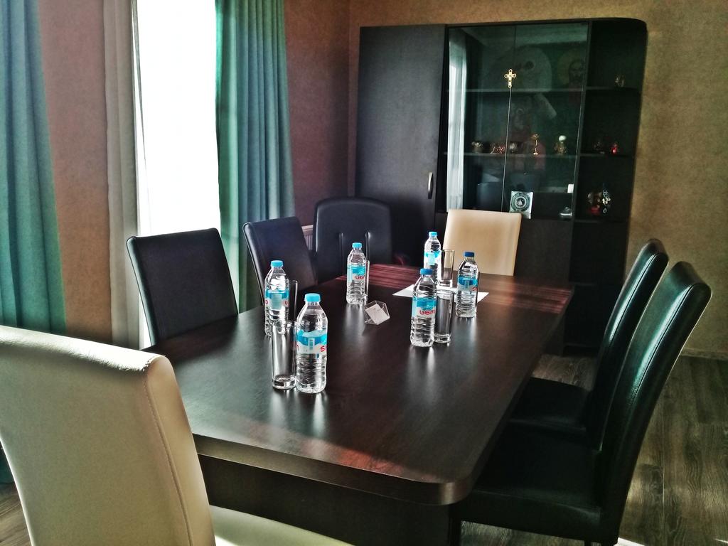 Cherry Garden Hotel — Тбілісі, Грузія мініатюра 11