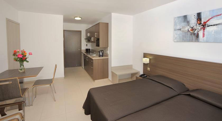 Petrosana Hotel Apartments — Айя Напа, Кіпр мініатюра 6