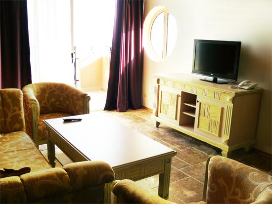 Royal Bay — Еленіте, Болгарія мініатюра 132