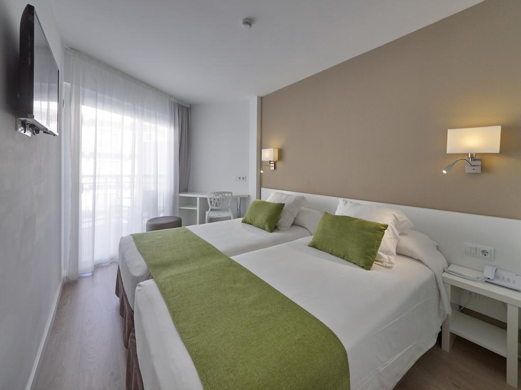 BQ Amfora Beach Hotel — о. Майорка, Іспанія мініатюра 9