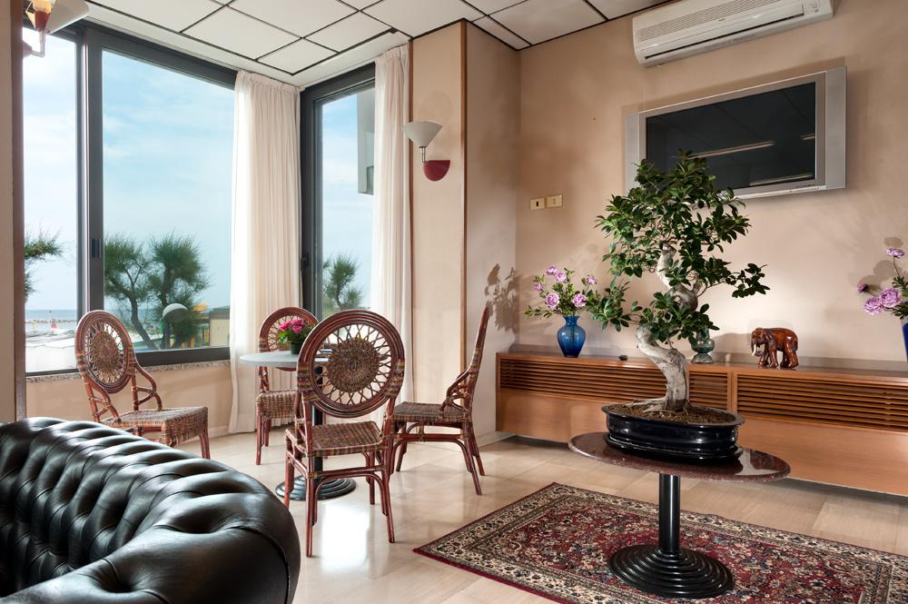 Napoleon Hotel — Габічче-Маре, Італія мініатюра 24
