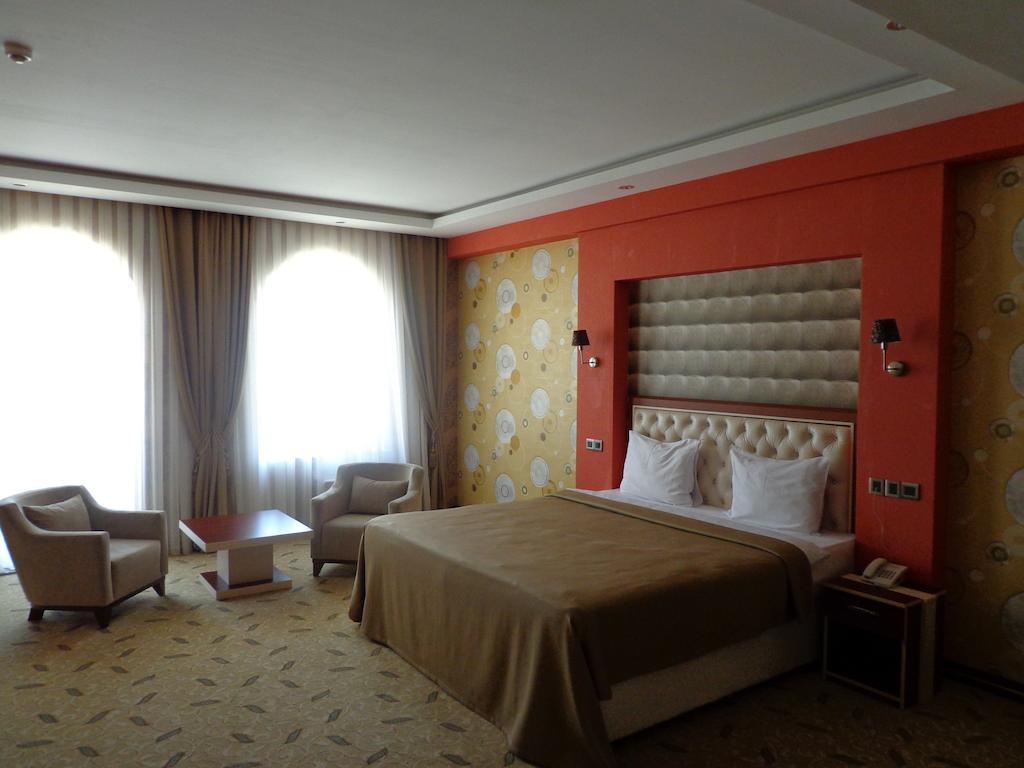 Grand Hotel Baku, Баку, Азербайджан мініатюра 22