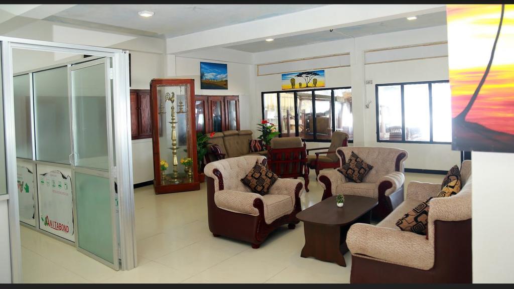 Polina Beach Resort — Хіккадува, Шрі Ланка мініатюра 7