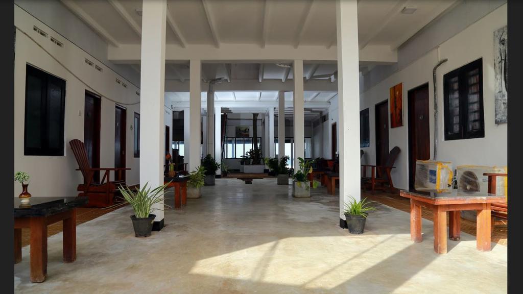 Polina Beach Resort — Хіккадува, Шрі Ланка мініатюра 9