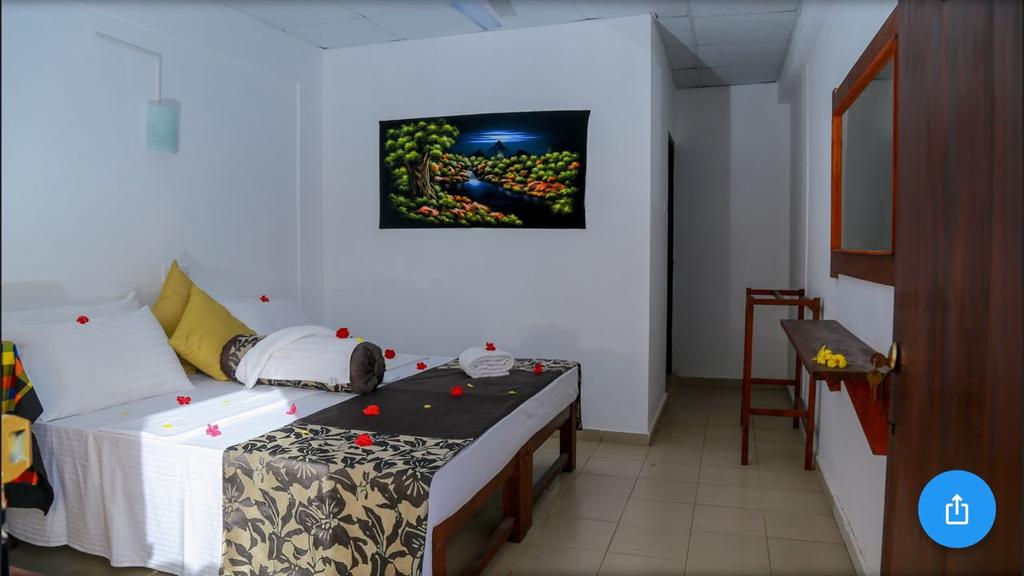 Polina Beach Resort — Хіккадува, Шрі Ланка мініатюра 13