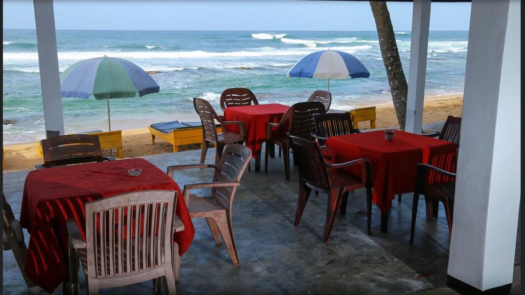 Polina Beach Resort — Хіккадува, Шрі Ланка мініатюра 15
