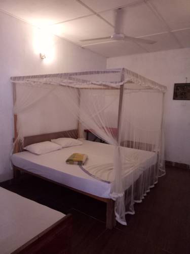 Polina Beach Resort — Хіккадува, Шрі Ланка мініатюра 36