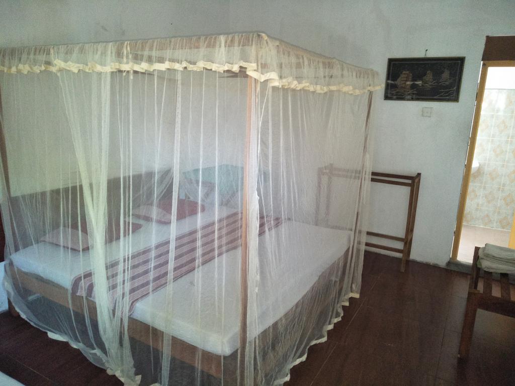 Polina Beach Resort — Хіккадува, Шрі Ланка мініатюра 40