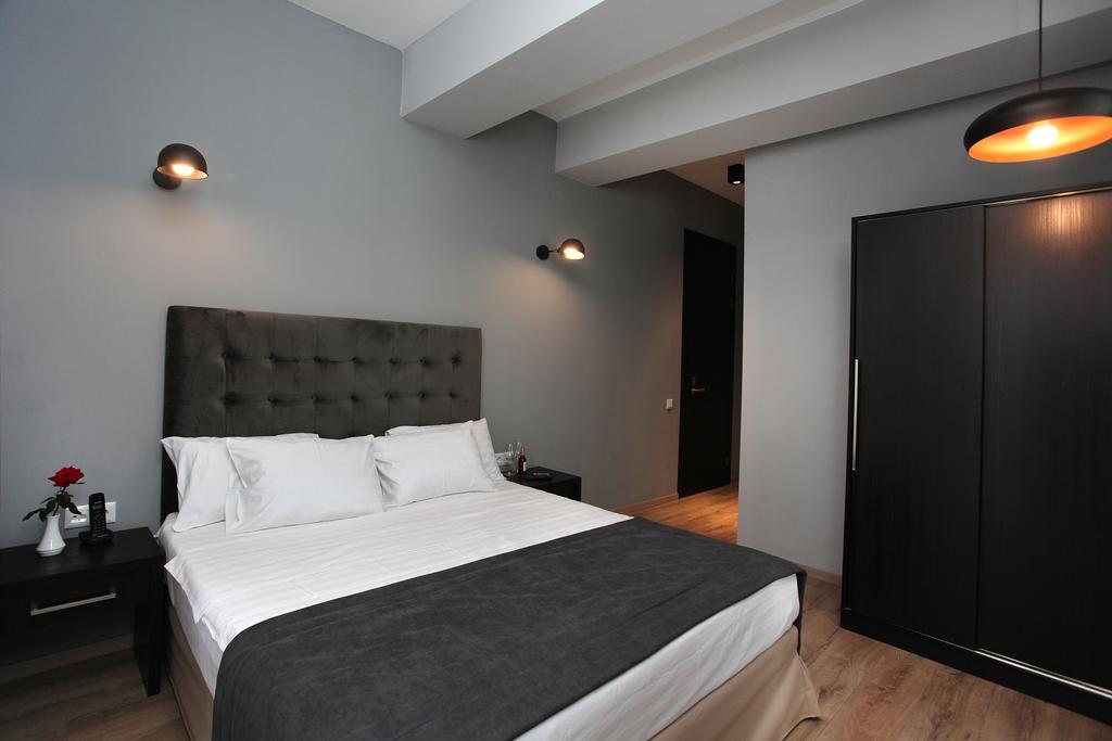 LM Club Hotel — Тбілісі, Грузія мініатюра 9