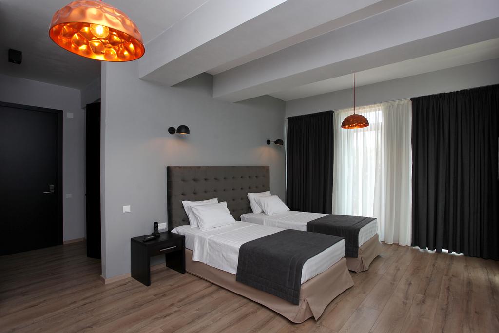 LM Club Hotel — Тбілісі, Грузія мініатюра 12