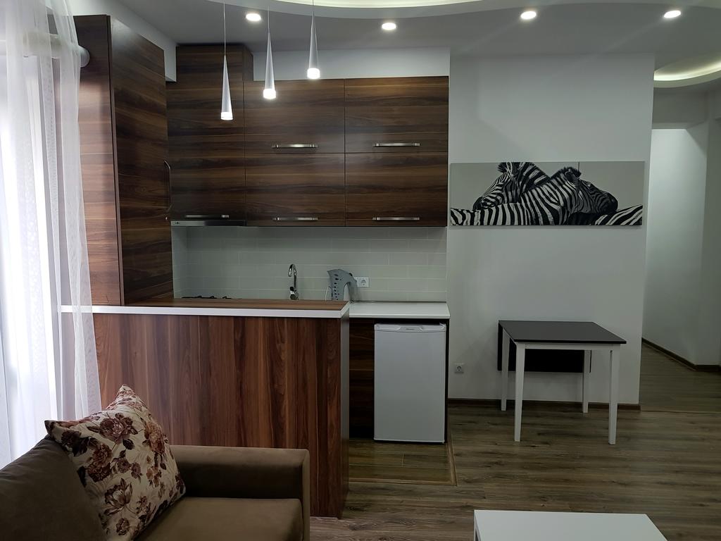 LM Club Hotel — Тбілісі, Грузія мініатюра 18