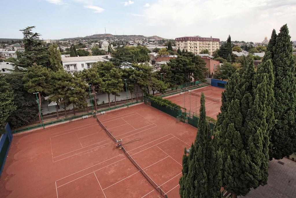 LM Club Hotel — Тбілісі, Грузія мініатюра 38
