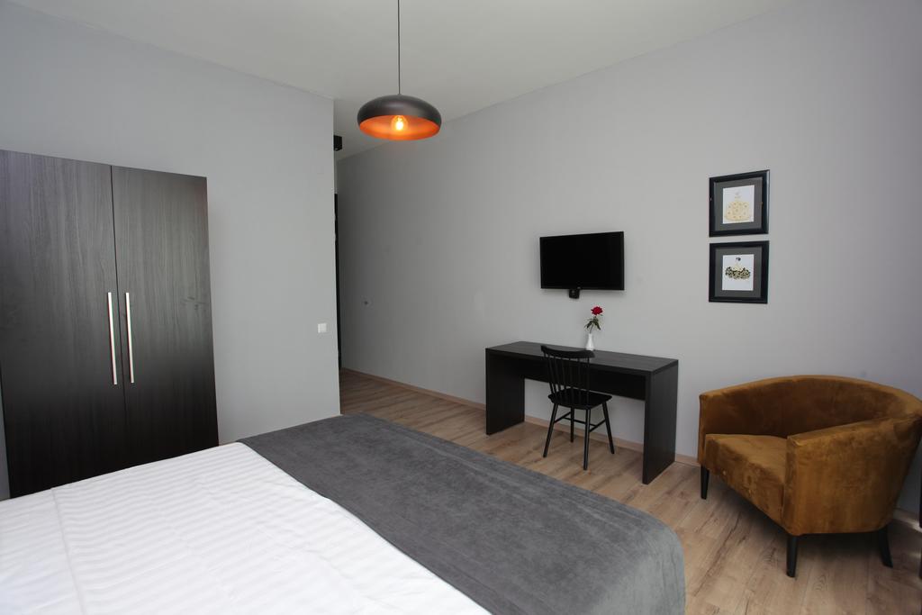 LM Club Hotel — Тбілісі, Грузія мініатюра 41