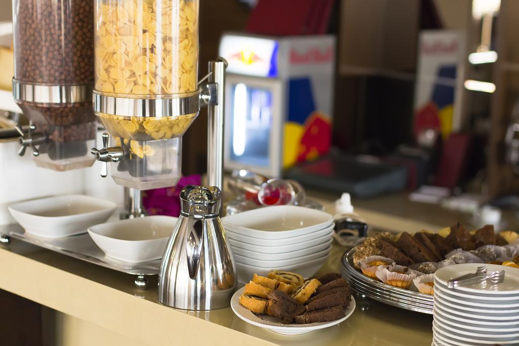 Boulevard Side Hotel — Баку, Азербайджан мініатюра 41