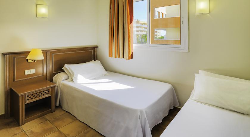 H10 Mediterranean Village Salou — Коста Дорада, Іспанія мініатюра 20