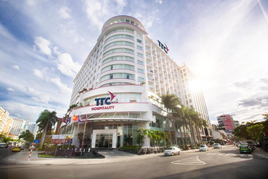 TTC Hotel Premium Michelia — Нячанг, В'єтнам мініатюра 40