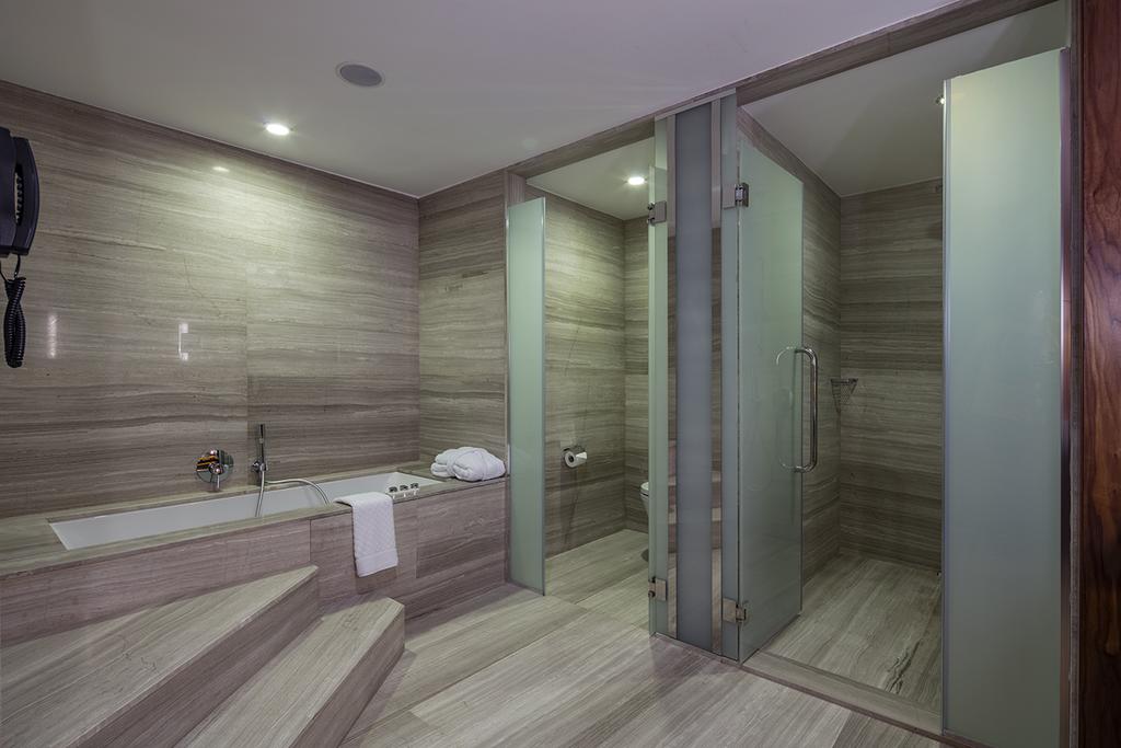 Double Tree by Hilton Istanbul Topkapi — Стамбул, Туреччина мініатюра 20
