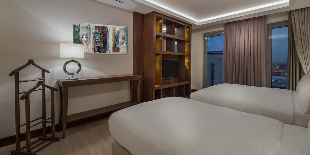 Double Tree by Hilton Istanbul Topkapi — Стамбул, Туреччина мініатюра 29