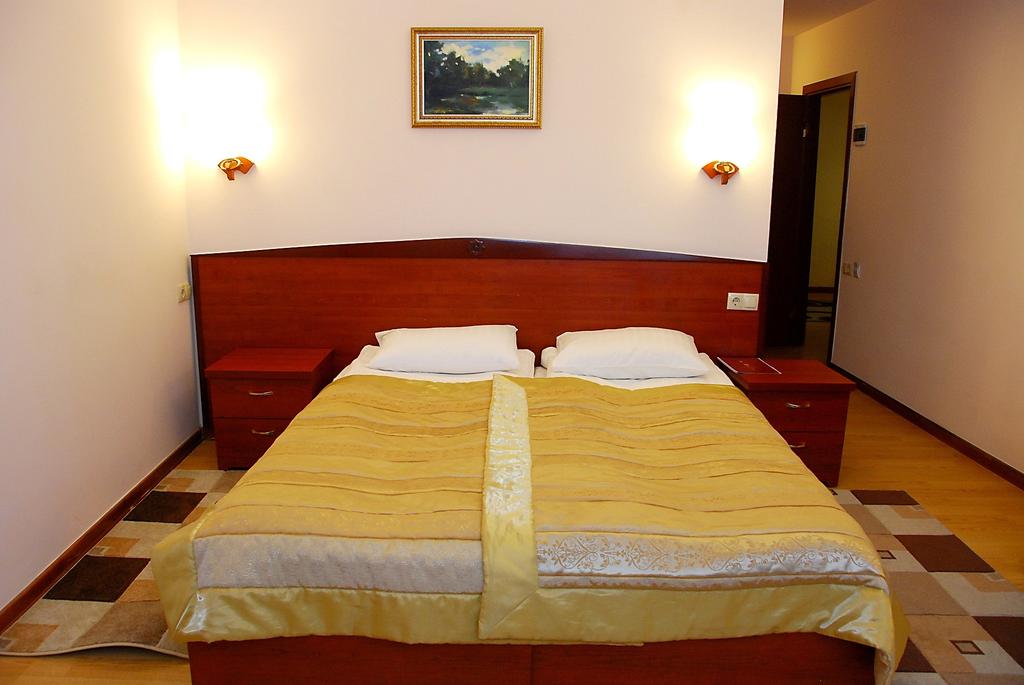 Ganjali Plaza Hotel — Баку, Азербайджан мініатюра 9
