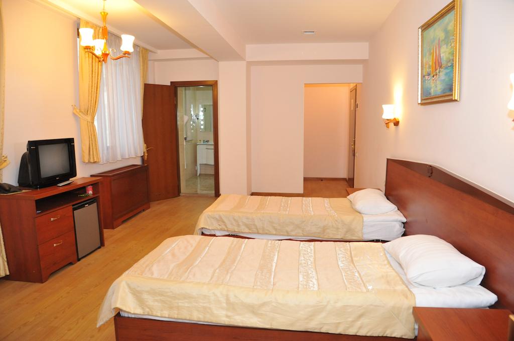 Ganjali Plaza Hotel — Баку, Азербайджан мініатюра 14