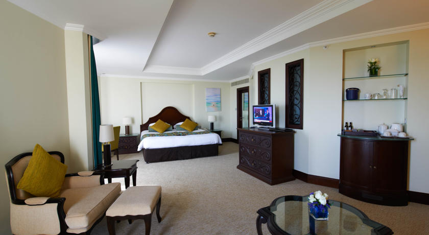 JA Beach Hotel — Дубаї, Об'єднані Арабські Емірати мініатюра 90