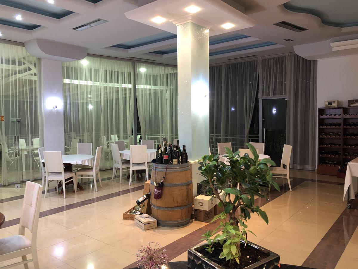 Envi Hotel Radhime — Орикум, Албанія мініатюра 6