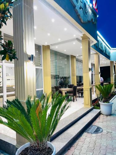 Princ Hotel — Голем, Албанія мініатюра 8