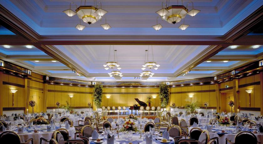 Sheraton Jumeirah Beach Resort — Дубаї, Об'єднані Арабські Емірати мініатюра 170