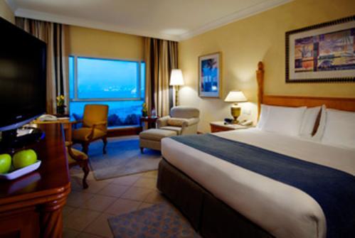 Sheraton Jumeirah Beach Resort — Дубаї, Об'єднані Арабські Емірати мініатюра 181