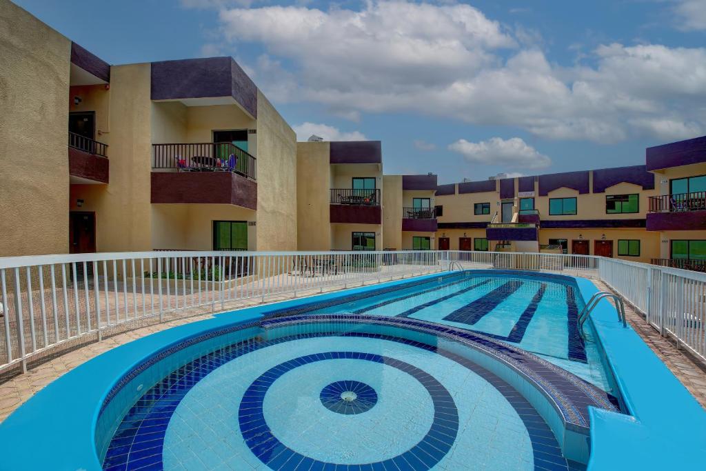 Summerland Motel, Шарджа, Об'єднані Арабські Емірати мініатюра 23