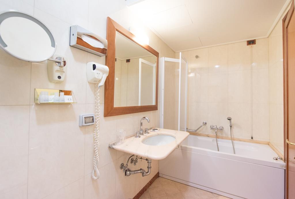 Diana Park Hotel Florence — Флоренція, Італія мініатюра 35