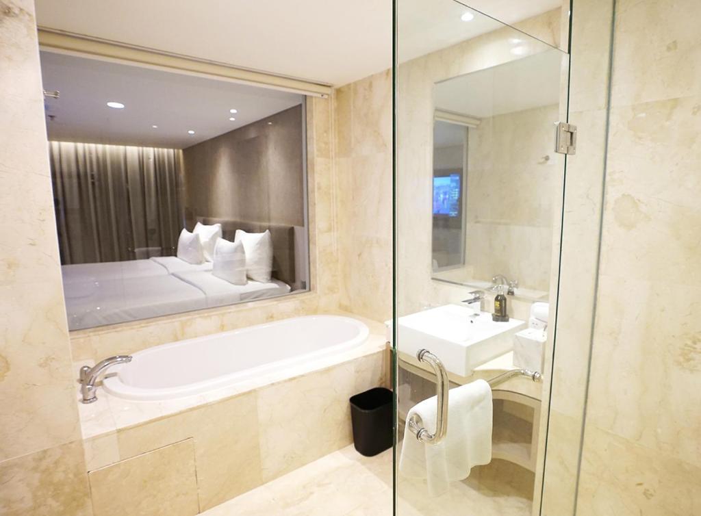 Platinum Hotel Jimbaran Beach Bali — о. Балі, Індонезія мініатюра 113