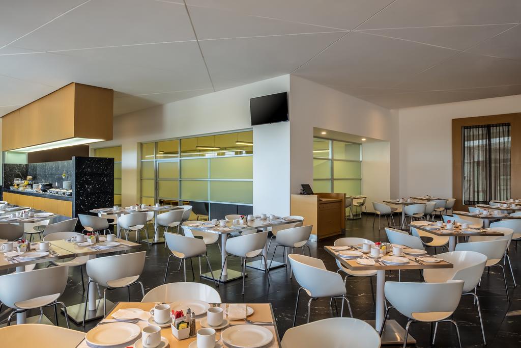 Fiesta Inn Cancun Las Americas — Канкун, Мексика мініатюра 10