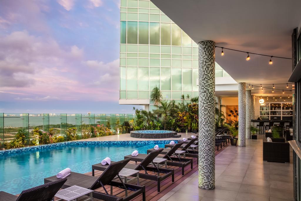 Fiesta Inn Cancun Las Americas — Канкун, Мексика мініатюра 17