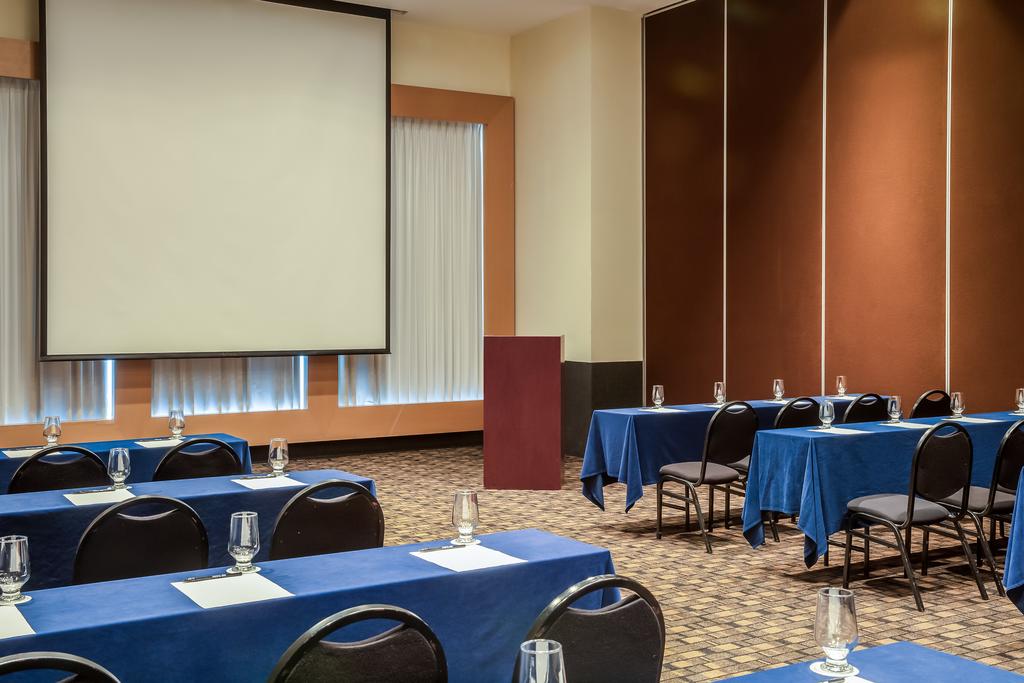 Fiesta Inn Cancun Las Americas — Канкун, Мексика мініатюра 25