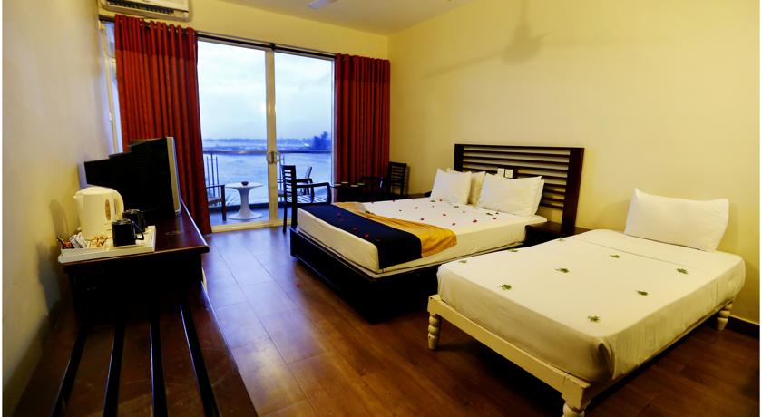 Hikkaduwa Beach Hotel — Хіккадува, Шрі Ланка мініатюра 9