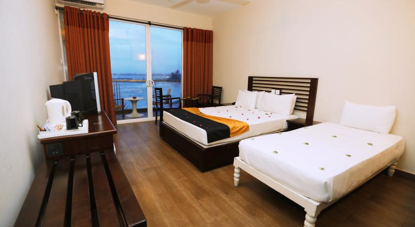 Hikkaduwa Beach Hotel — Хіккадува, Шрі Ланка мініатюра 16