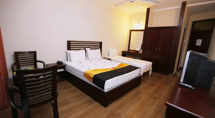 Hikkaduwa Beach Hotel — Хіккадува, Шрі Ланка мініатюра 19