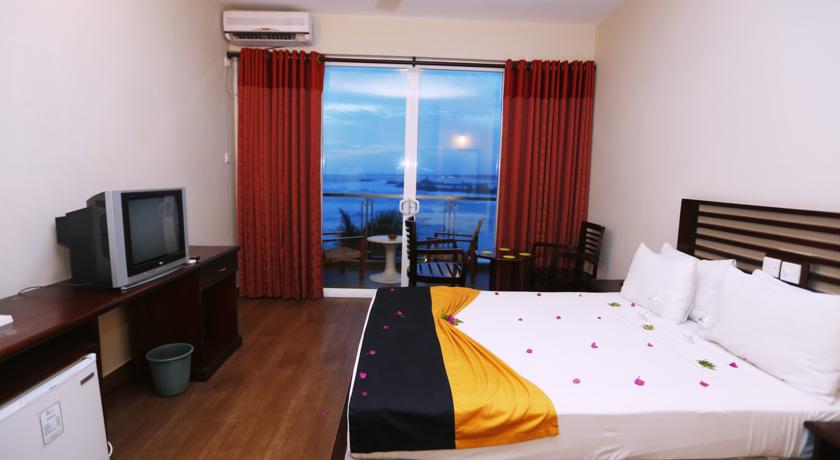 Hikkaduwa Beach Hotel — Хіккадува, Шрі Ланка мініатюра 21